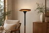 Lampadaire noir et bois