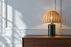 Lampe à poser en rotin