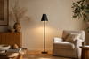 Lampe sur pied noire
