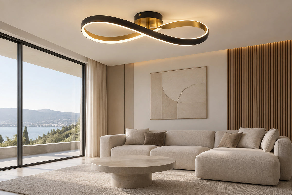 Plafonnier LED salon dans un salon lumineux, sous une lumière naturelle