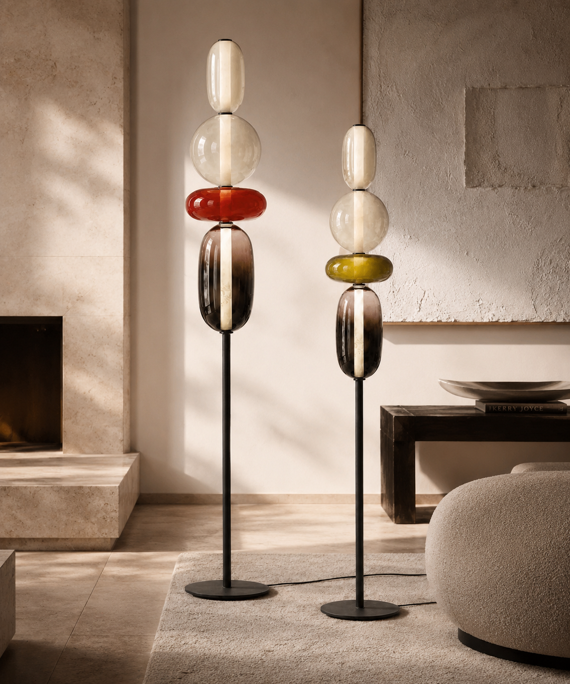 Lampadaire à boules de verre empilées