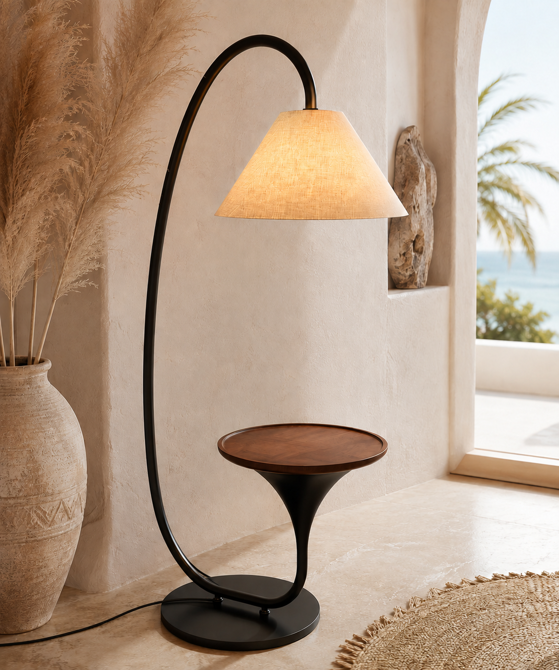Lampadaire arc avec tablette intégrée
