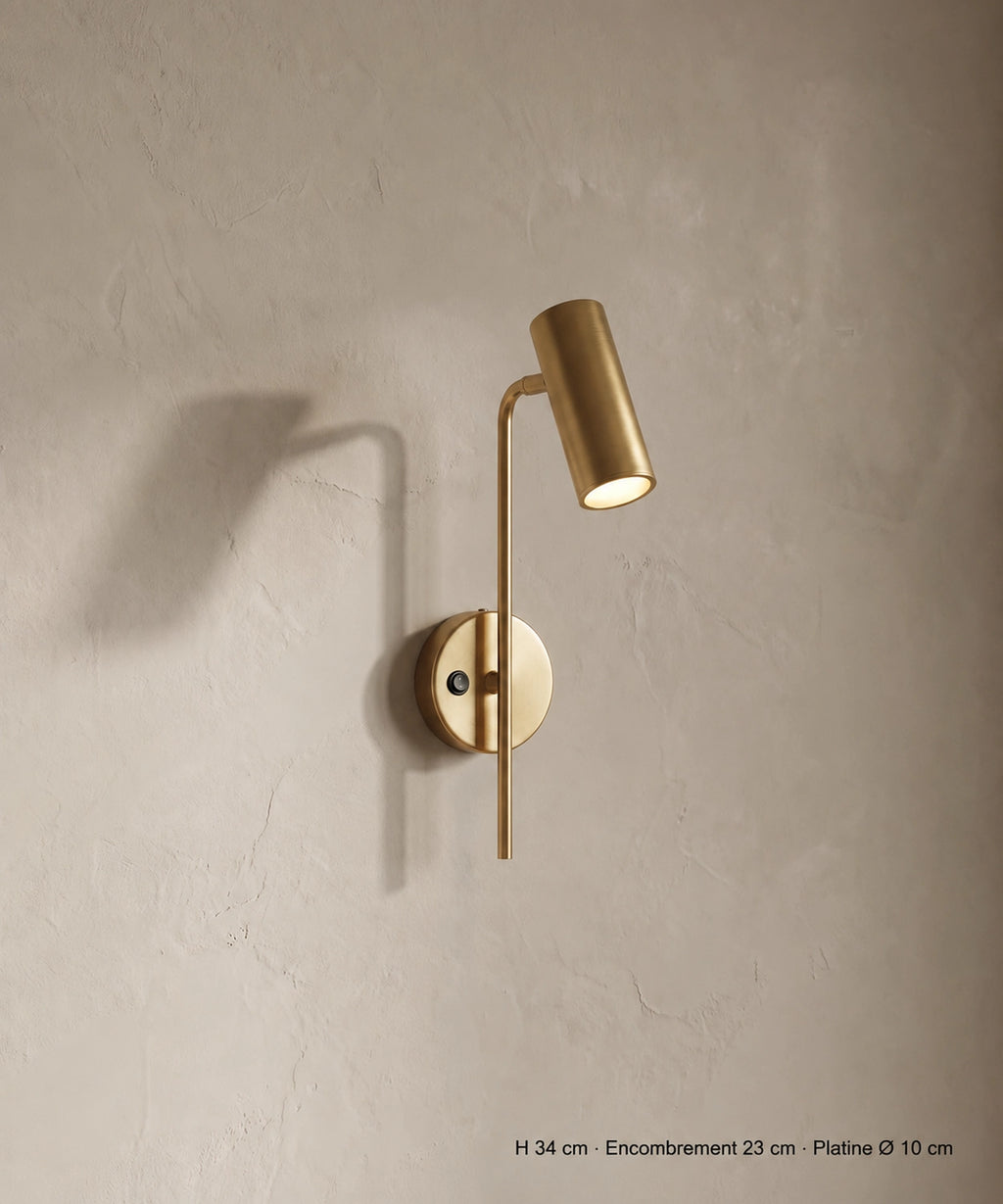 Applique liseuse orientable dorée, spot cylindrique sur rotule