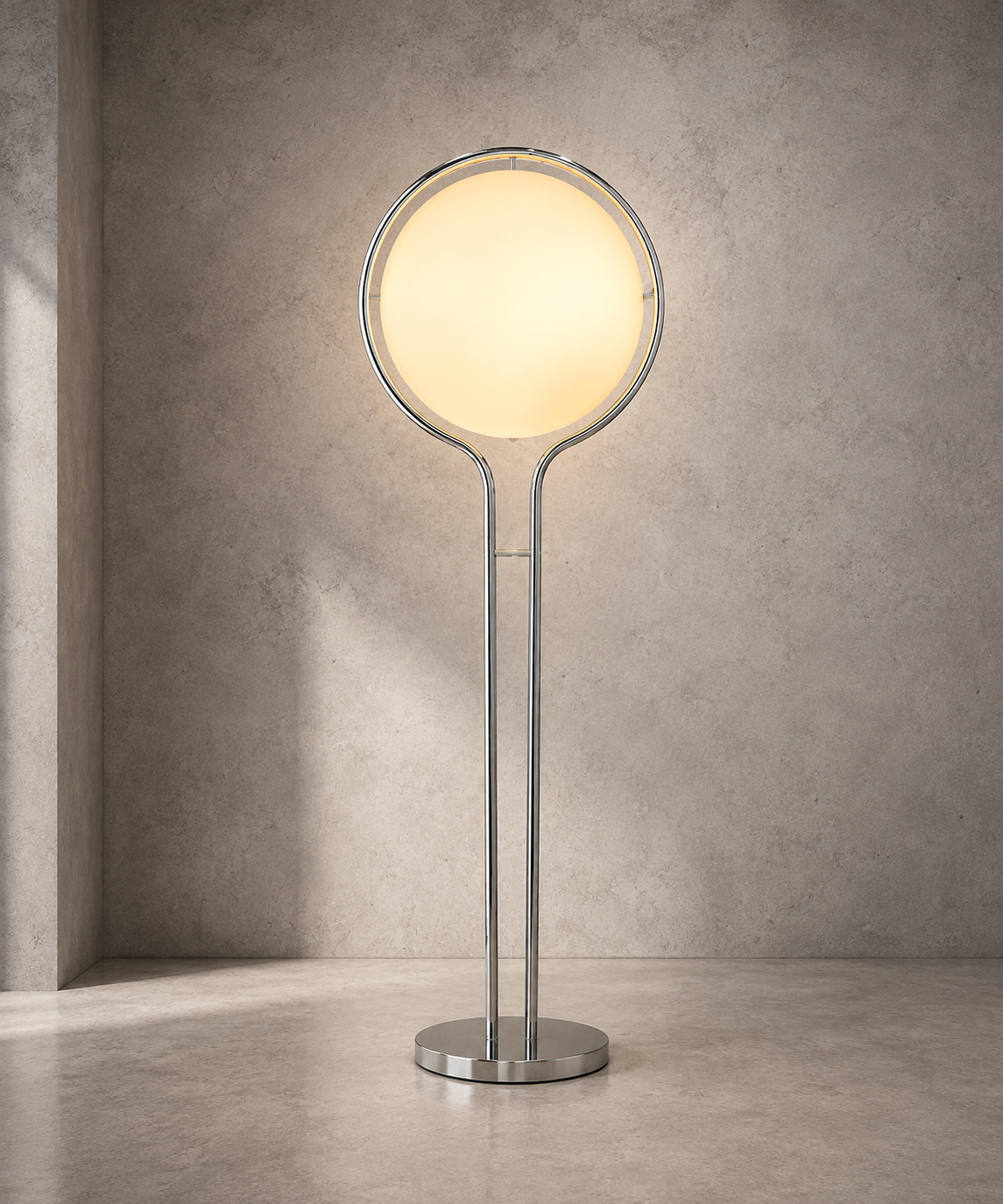 Lampadaire à boule opaline sur pied chromé