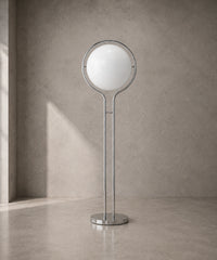 Lampadaire boule opaline, globe blanc éteint sur pied chromé de 120 cm