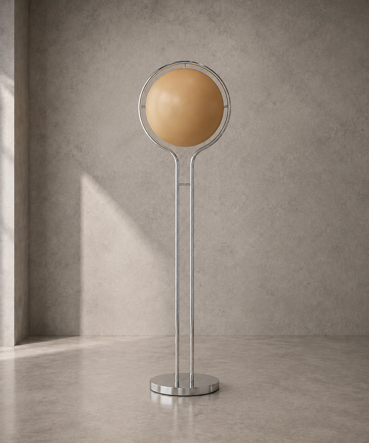 Lampadaire boule opaline, globe jaune éteint sur pied chromé de 120 cm