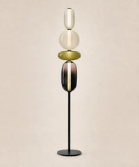Lampadaire à quatre boules de verre teinté, accord B, dominante vert
