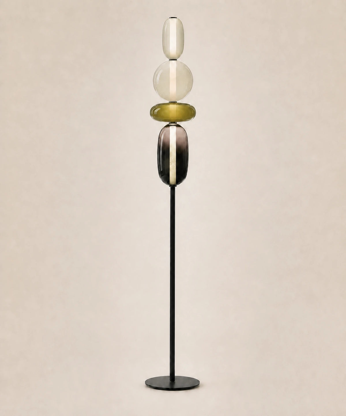 Lampadaire à quatre boules de verre teinté, accord D, dominante vert