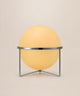 Lampe à poser à boule opaline, e et jaune