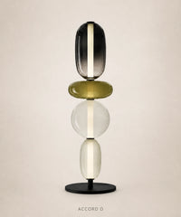 Lampe à poser à boules de verre empilées, version 4 boules, accord D