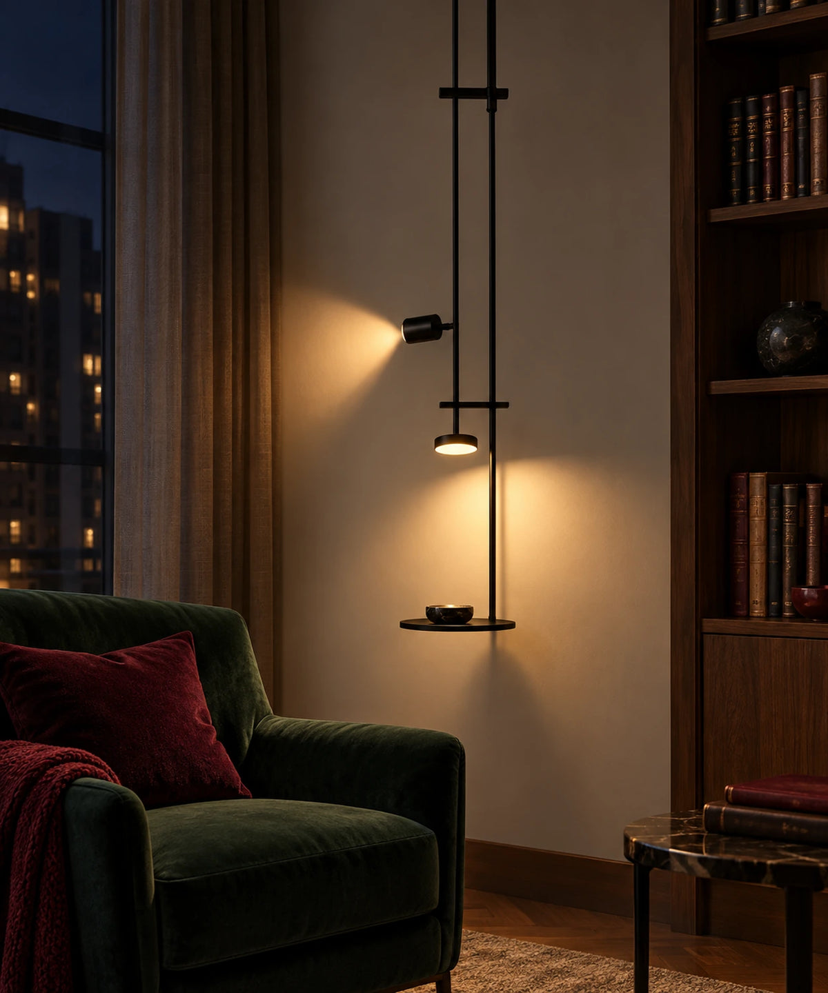 Éclairage chaud de la lampe de chevet suspendue le soir