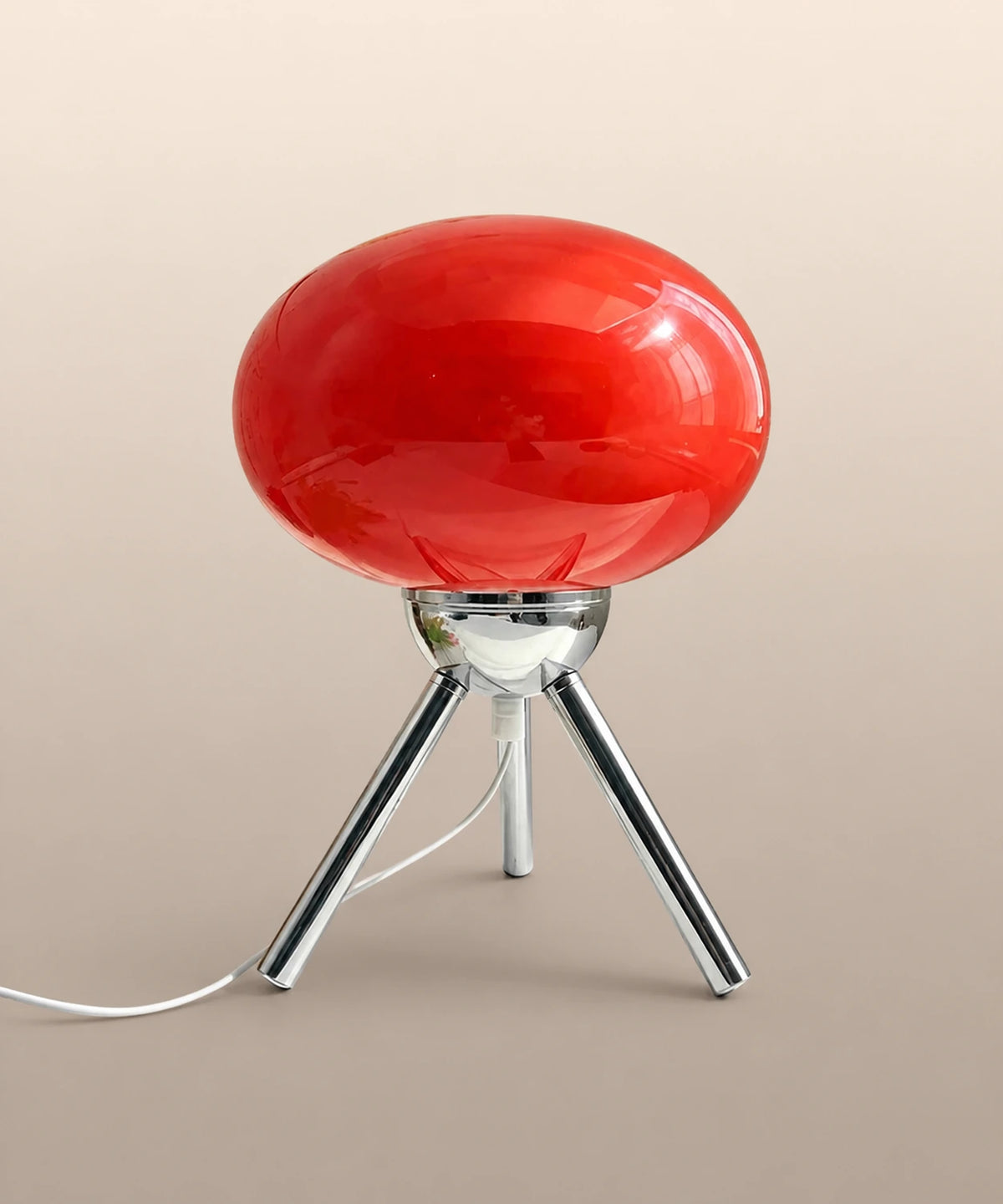 Lampe de table sans fil rechargeable USB, verre rouge brillant sur trépied chromé