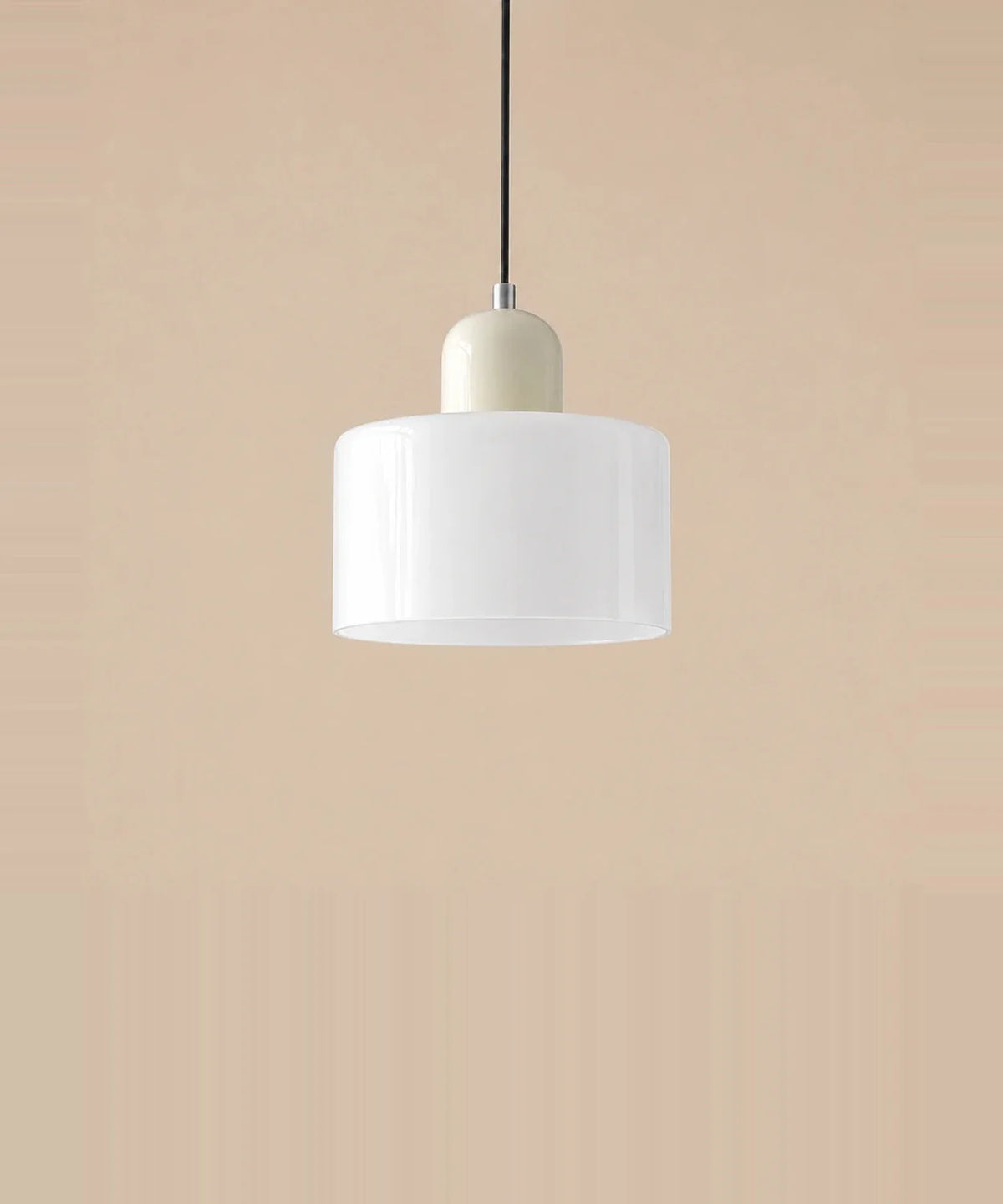 Suspension cylindre en verre blanc opalin et culot crème laqué