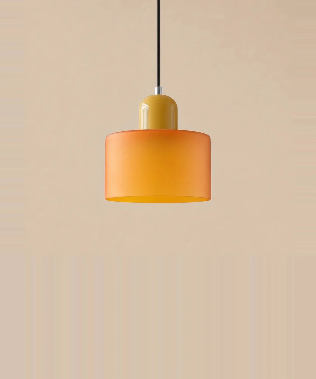 Suspension cylindre en verre orange et culot jaune moutarde laqué