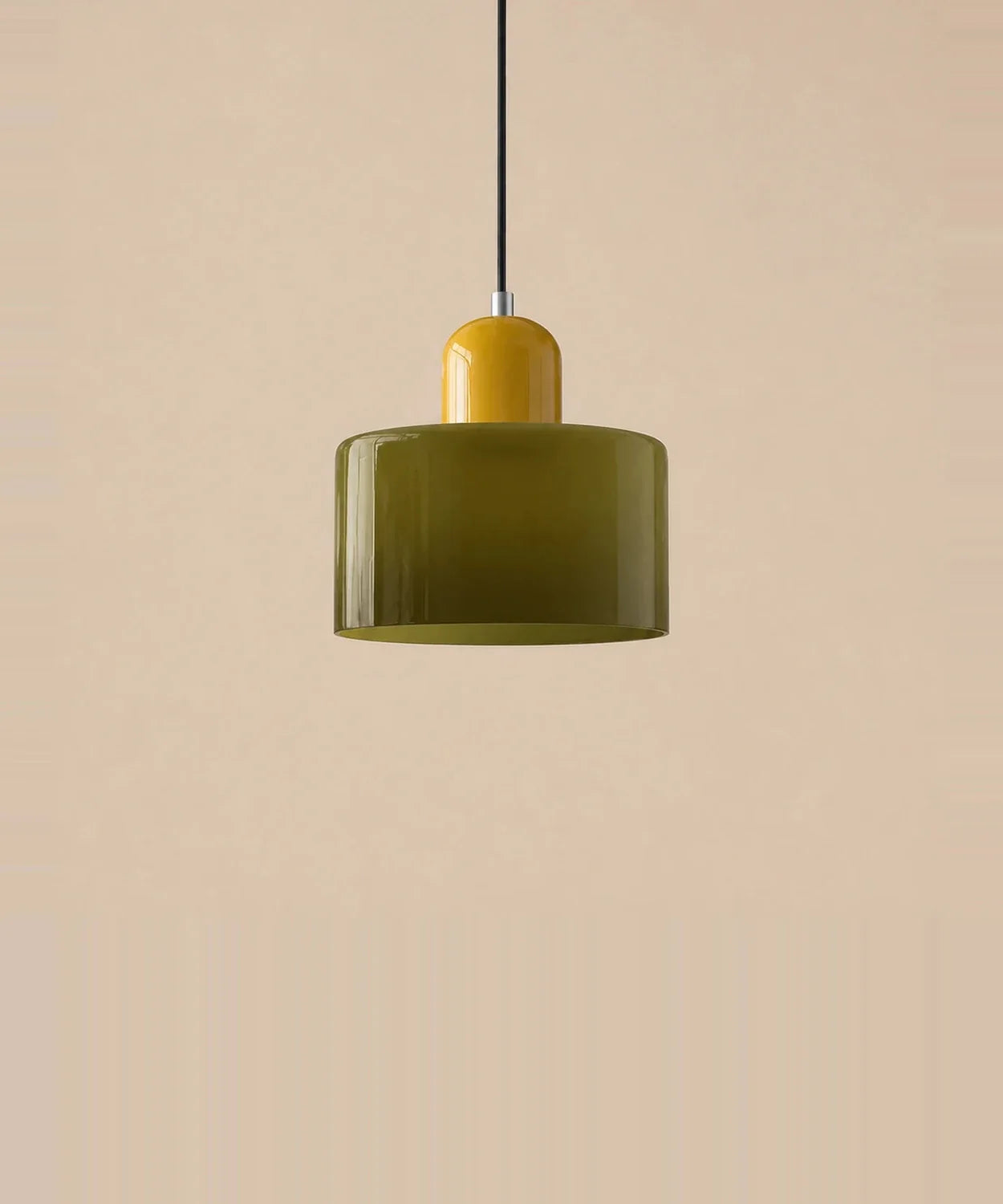 Suspension cylindre en verre vert olive et culot jaune moutarde laqué