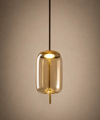 Suspension luminaire verre soufflé cognac, cylindre 18 cm à capuchon doré