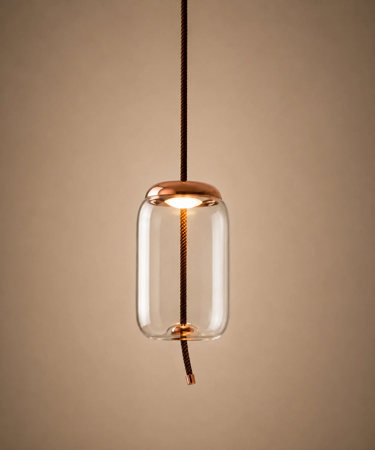 Suspension luminaire verre soufflé transparent, cylindre 18 cm à capuchon cuivré