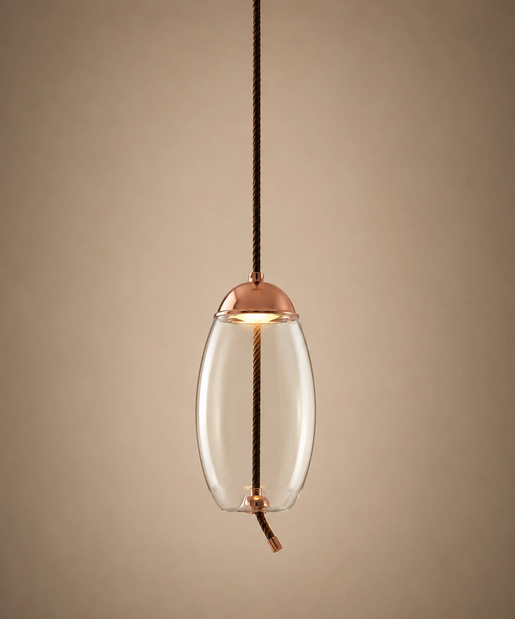 Suspension en verre soufflé transparent, forme ovoïde 18 cm, capuchon cuivré