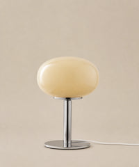 Lampe de chevet en verre soufflé, finition crème, éteinte