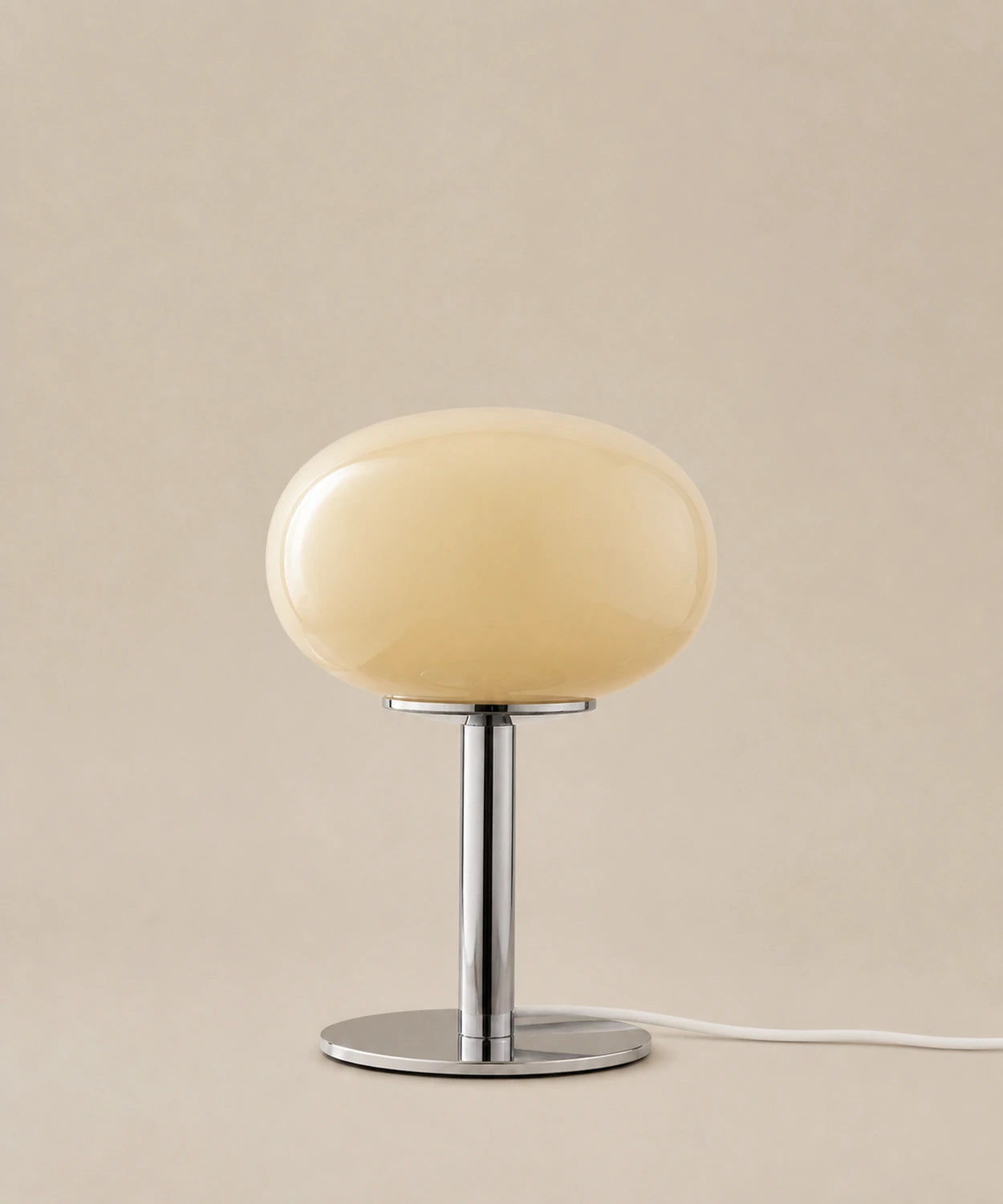 Lampe de chevet en verre soufflé, finition crème, éteinte